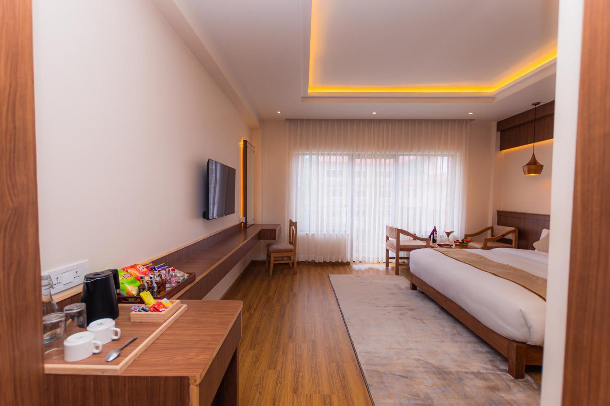 Temple Himalaya Hotel & Spa Pokhara Eksteriør bilde