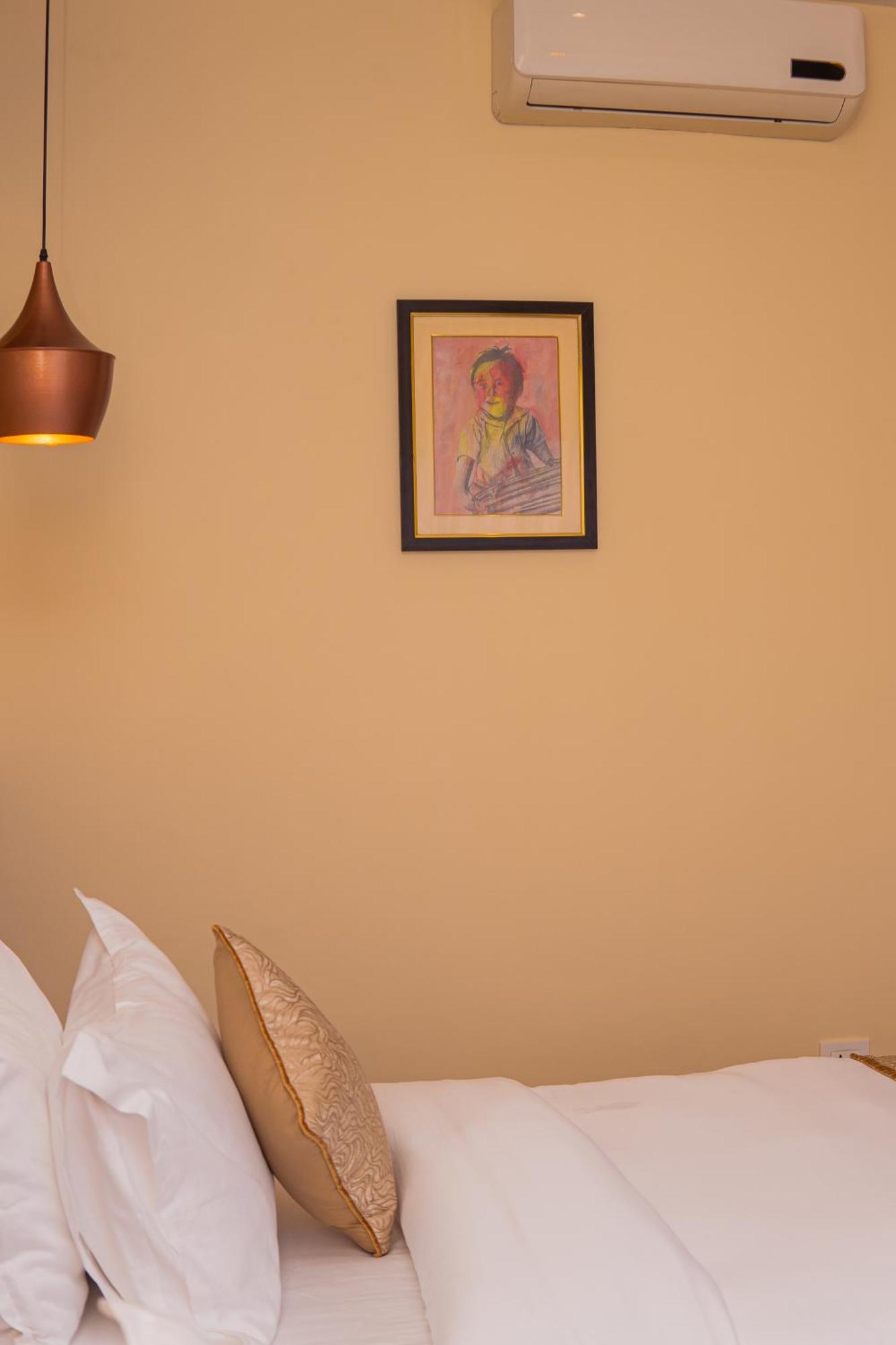Temple Himalaya Hotel & Spa Pokhara Eksteriør bilde