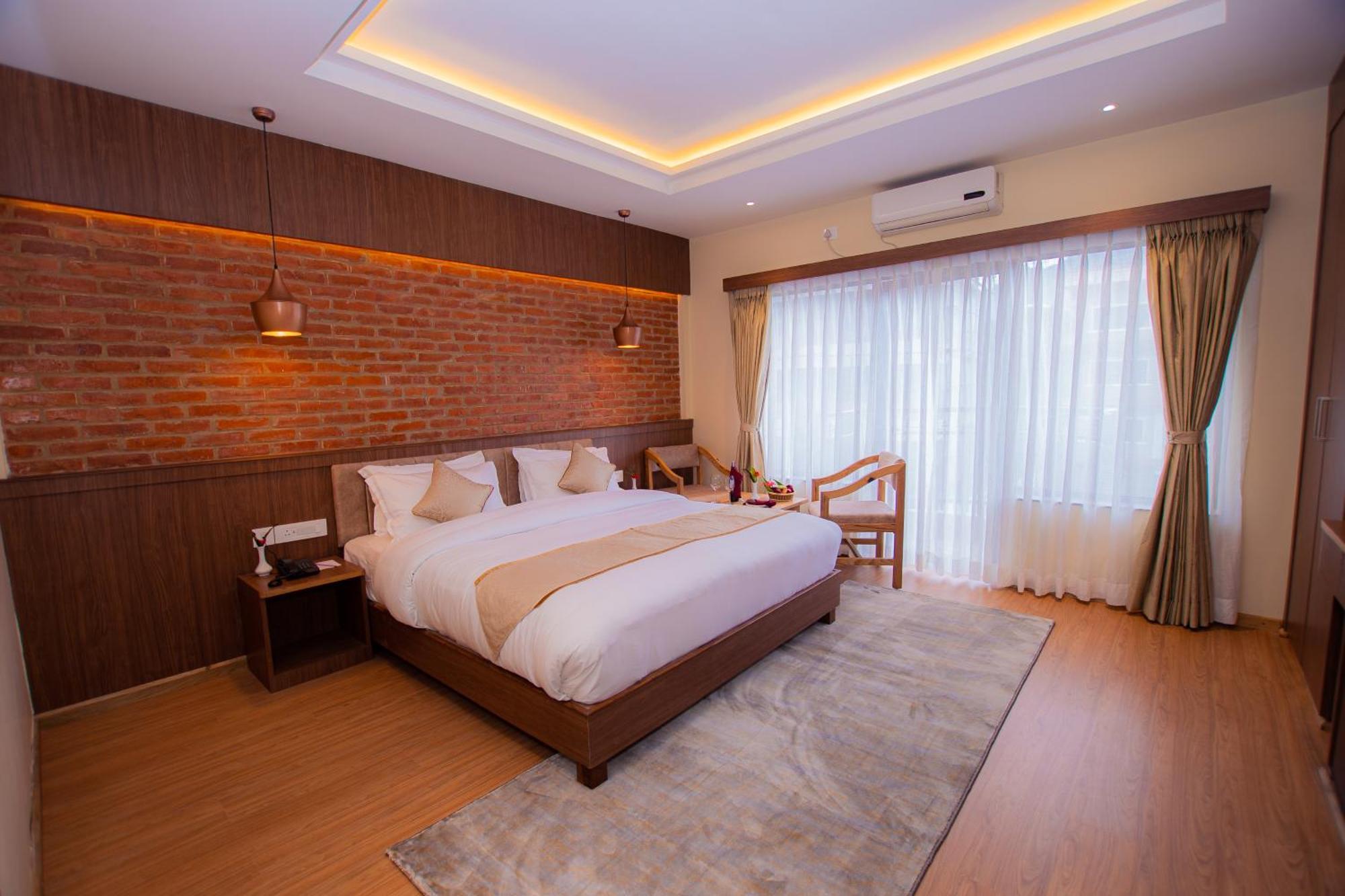 Temple Himalaya Hotel & Spa Pokhara Eksteriør bilde