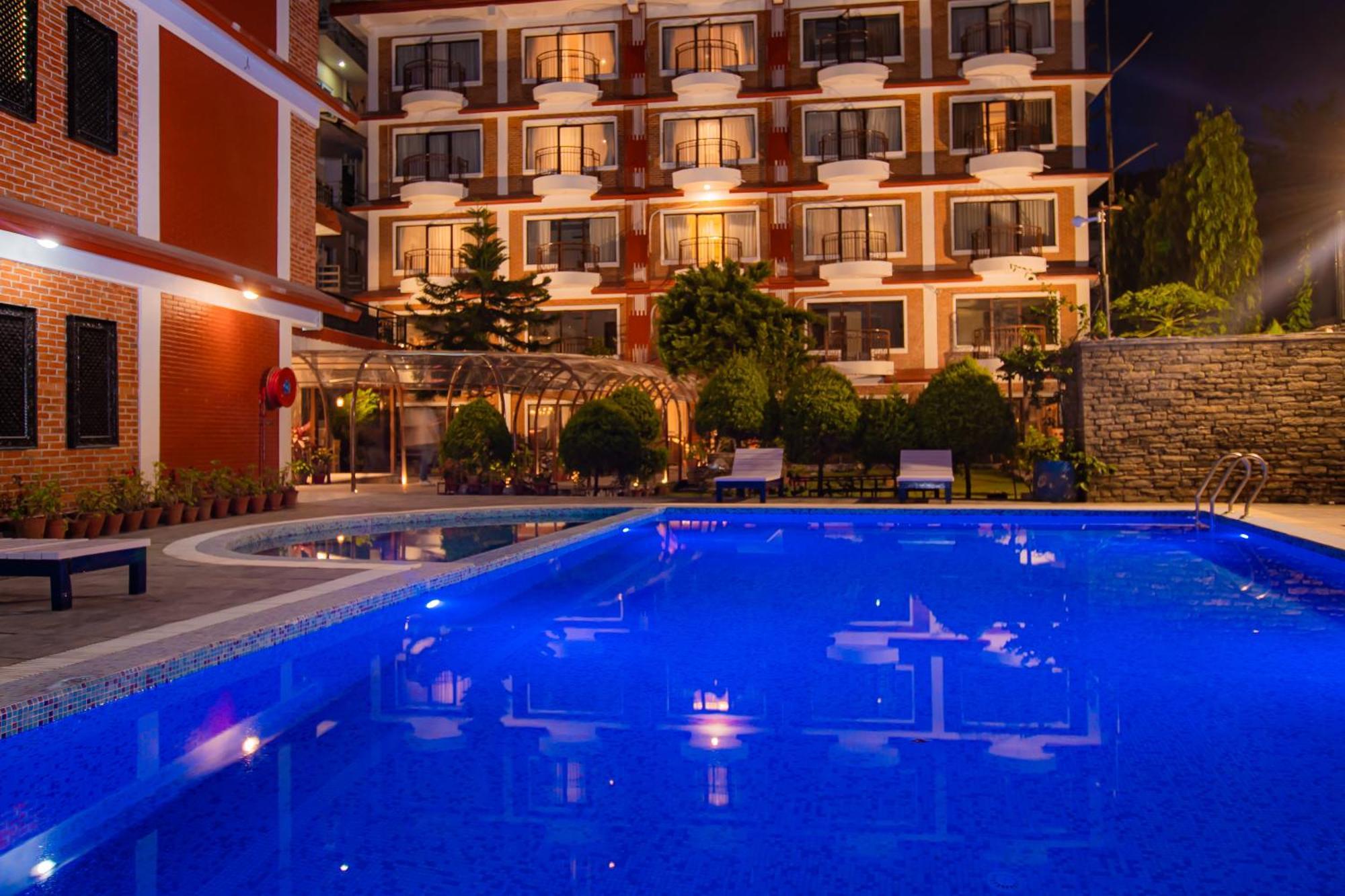 Temple Himalaya Hotel & Spa Pokhara Eksteriør bilde